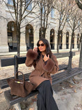 Cappotto caramello con collo in pelliccia