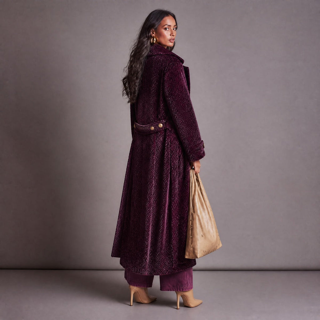 Priscilla | Cappotto Lungo Spigato Color Prugna
