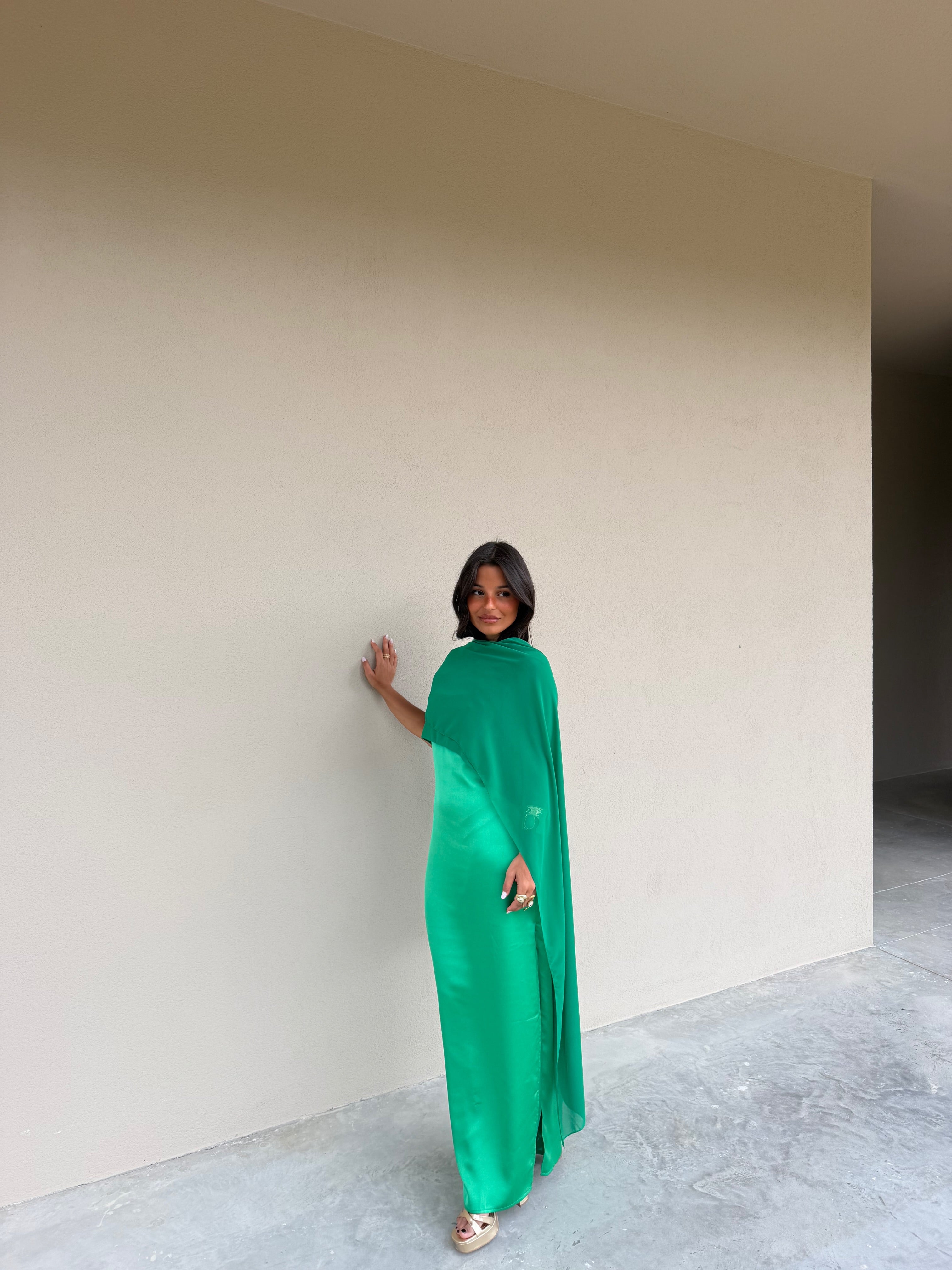 Abito lungo stampato, tonalità verde