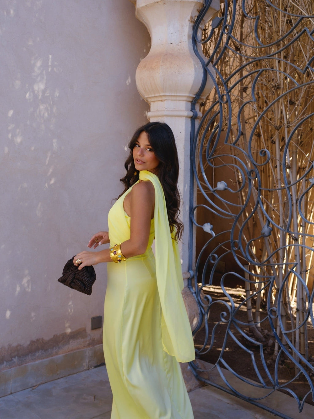 velmara-34 · abito lungo-fluido-giallo · 71016903180625