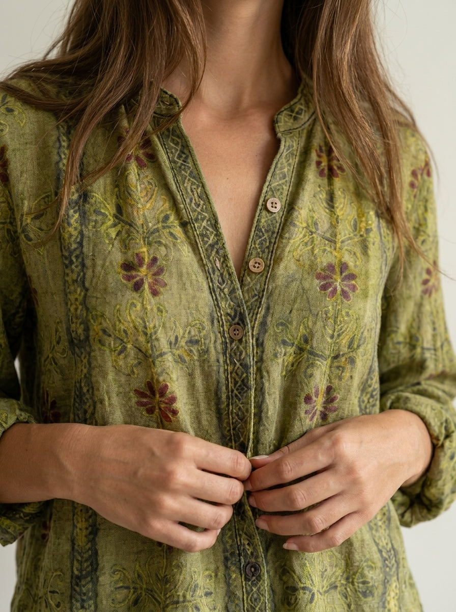 Brianna - Camicia Vintage con Stampa Floreale | Aurella Milano