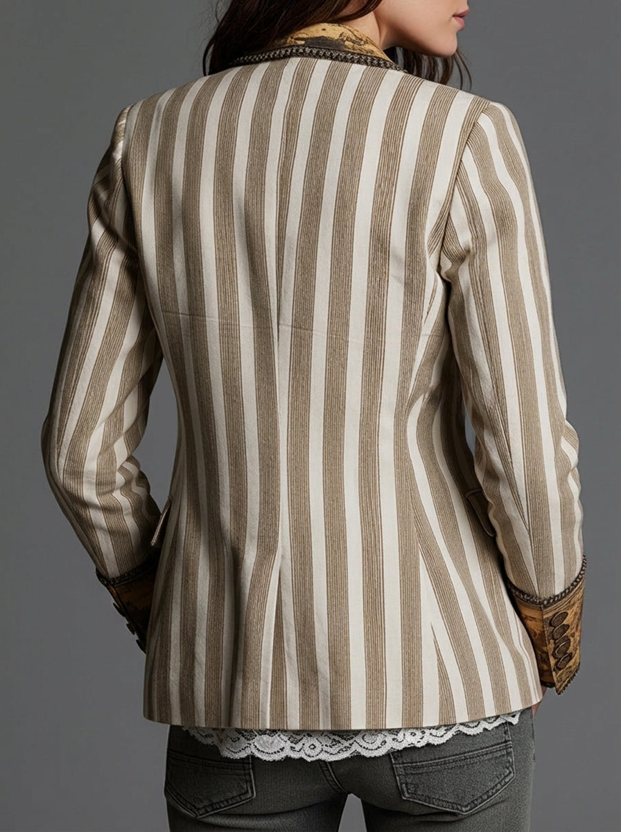 Sara – Blazer Boho a Righe con Collo Fantasia