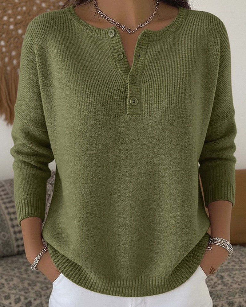 Maglione lavorato a maglia con abbottonatura a quattro bottoni