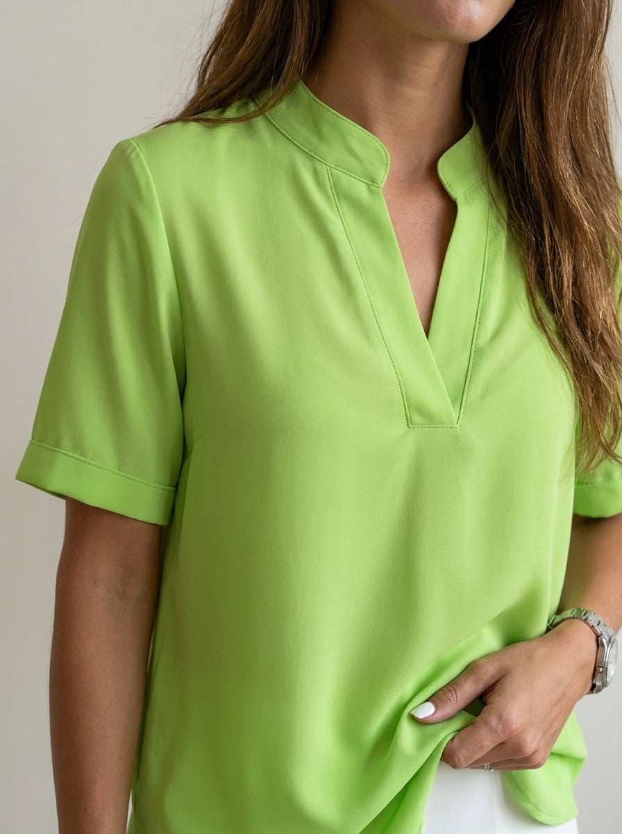 Rachele - Blusa Elegante con Scollo a V | Aurella Milano
