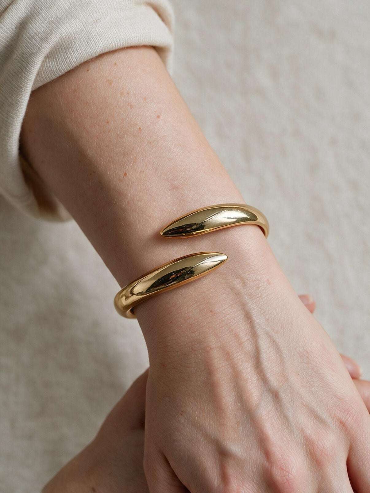 velmara-acc · bracciale-aperto · Oro · 3 · 34