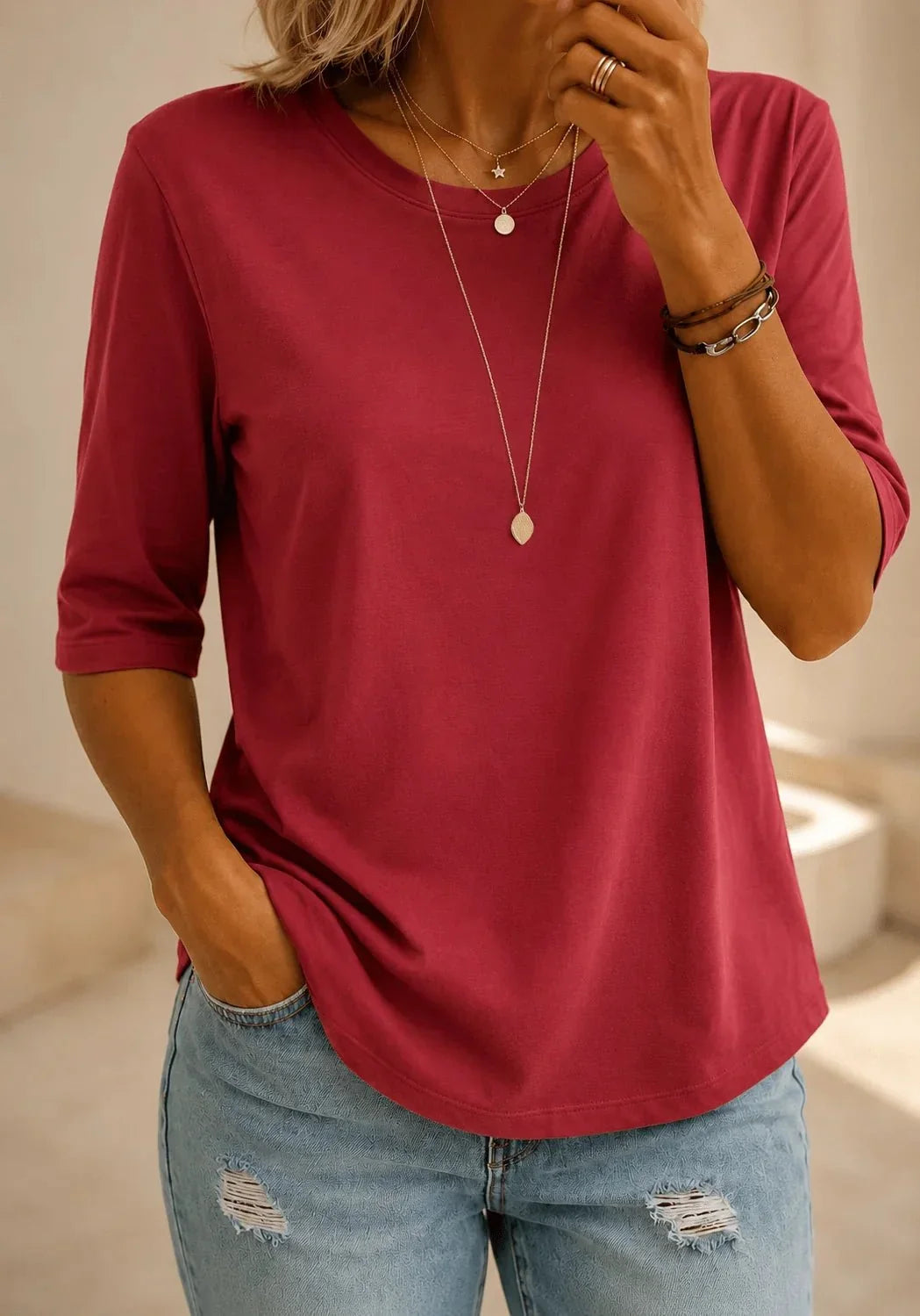 Vivienne | T-shirt Essenziale Girocollo