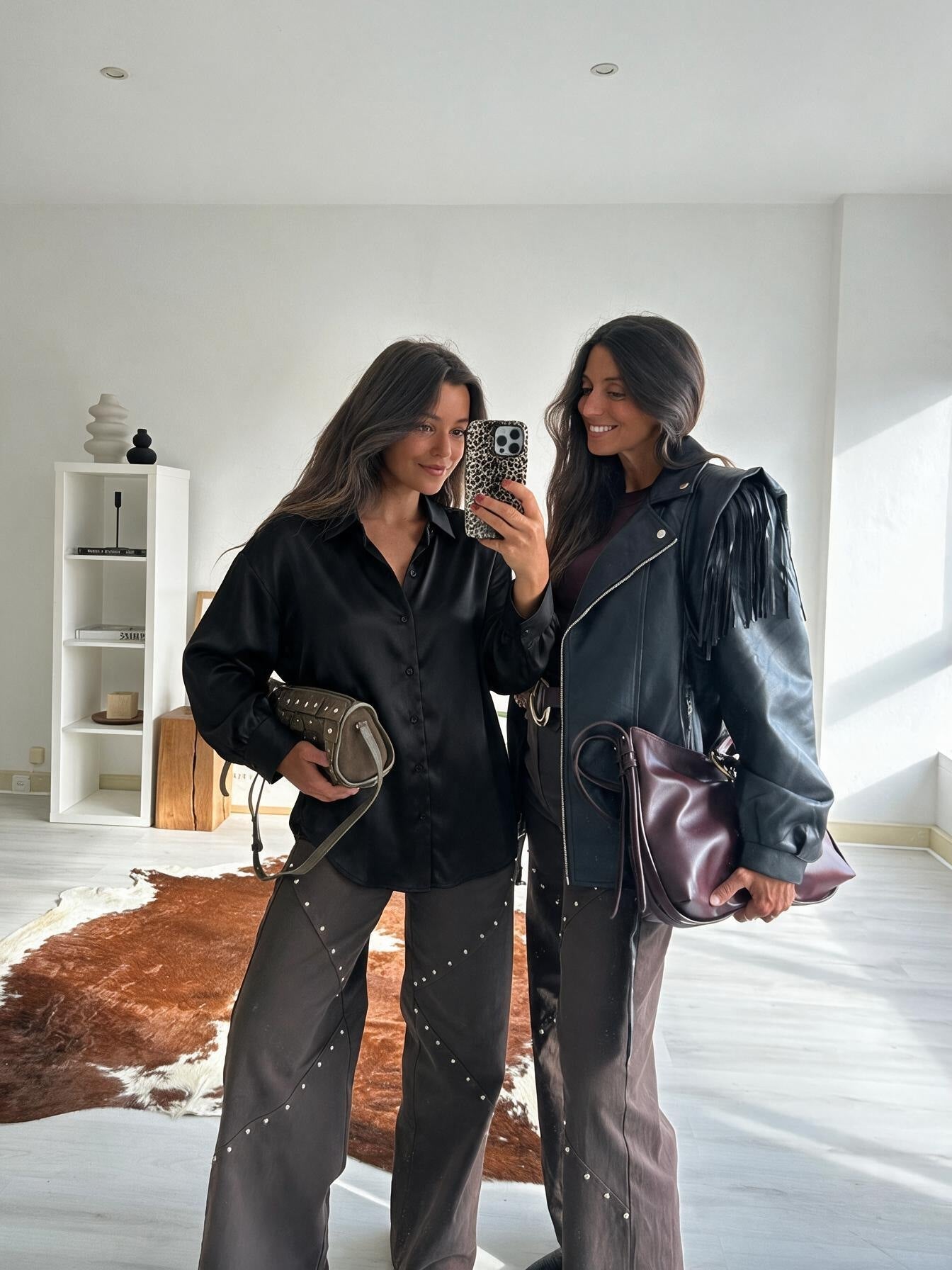 velmara-gen · camicia dalla vestibilità regolare · Nera · frontale · 1 · 34