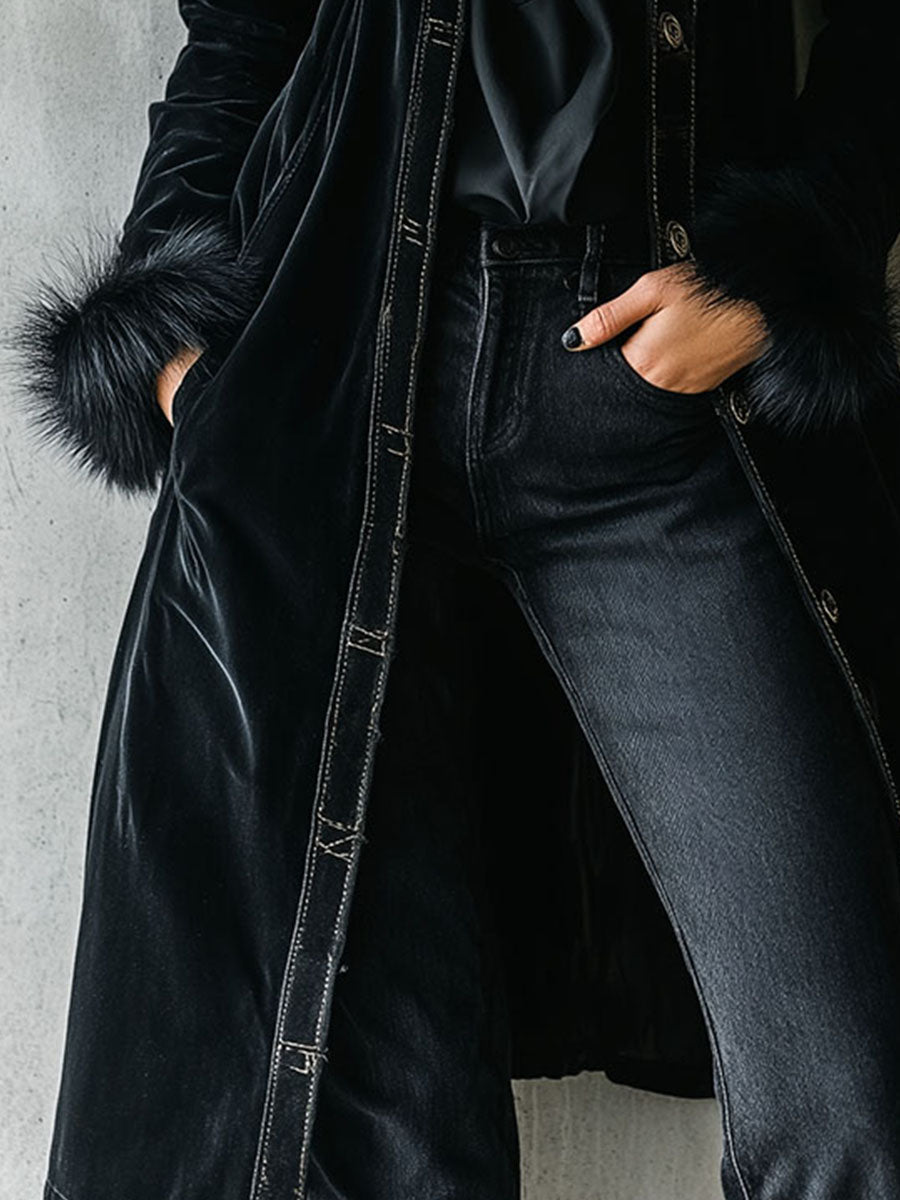 Giorgia | Cappotto Lungo Nero in Velluto ed Ecopelliccia