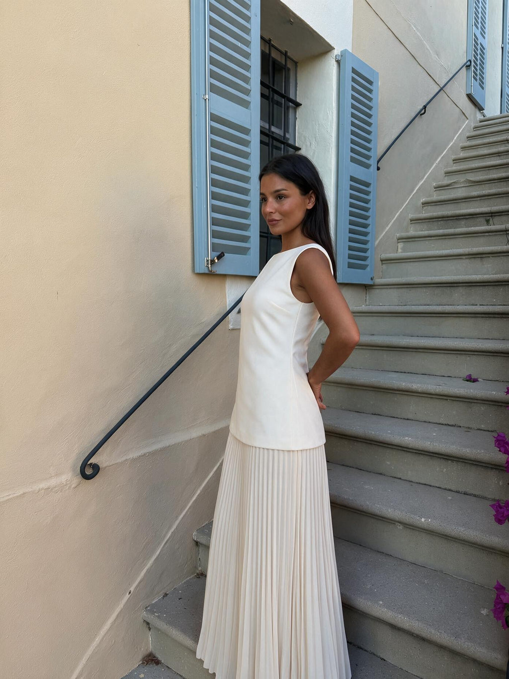 velmara-gen · set da festa con gilet e calze abbinati · Beige · profilo · 2