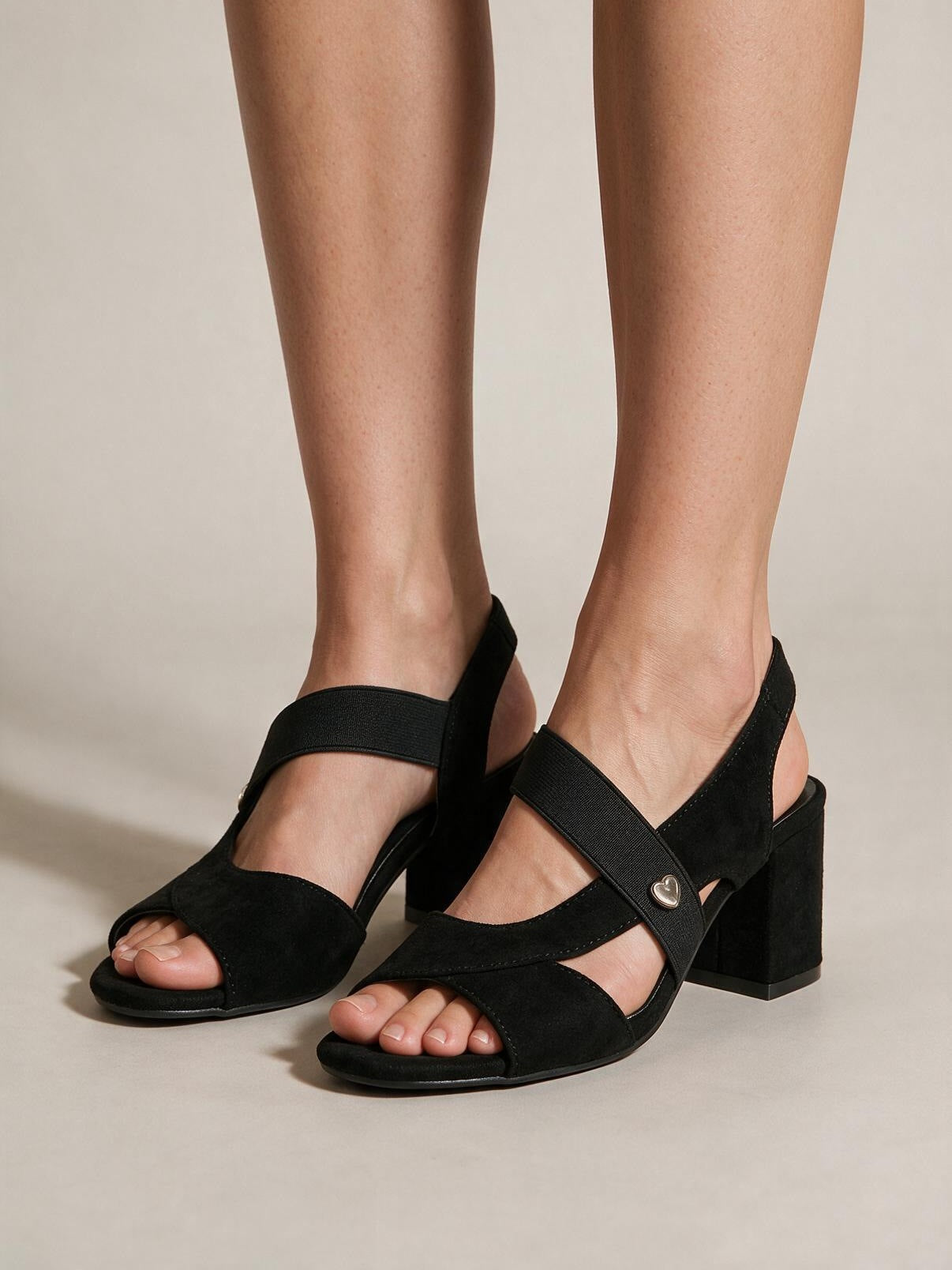 velmara-acc · décolleté-con-tacco-confortevole · Nero · 3 · 34