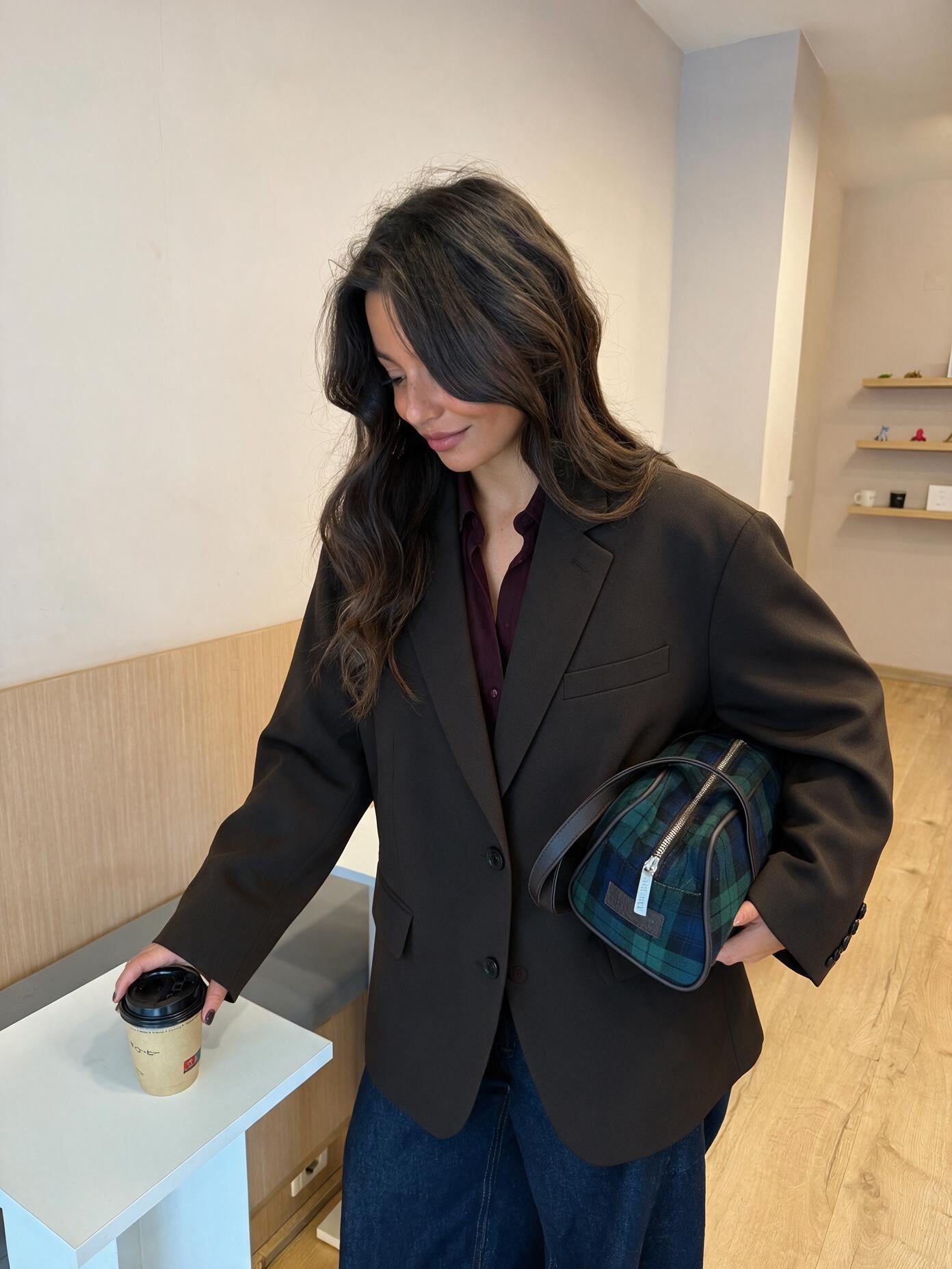 velmara-gen · blazer-petto-oversize-tonalità terra · unico · frontale · 1