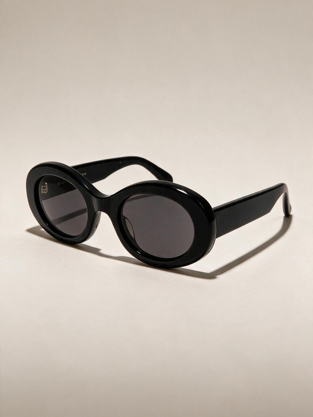 velmara-acc · occhiali-da-sole-classici · Nero · 2 · 34