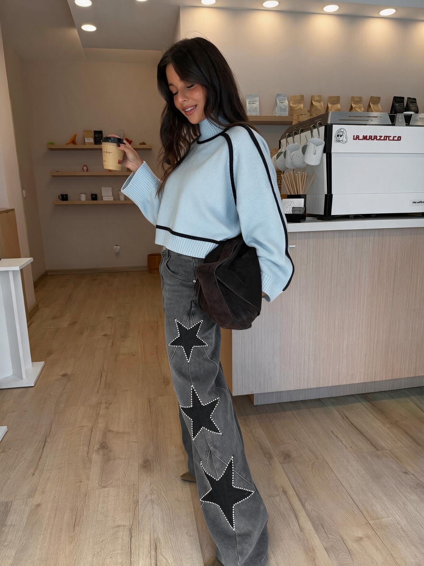 velmara-gen · maglione-collo-alto-linea-elegante · Blu · frontale · 1