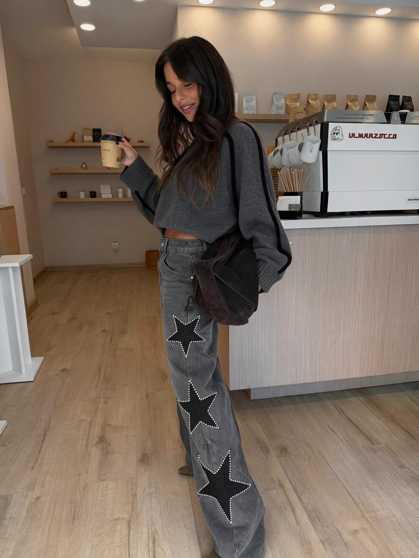 velmara-gen · maglione-collo-alto-linea-elegante · Grigio · frontale · 1