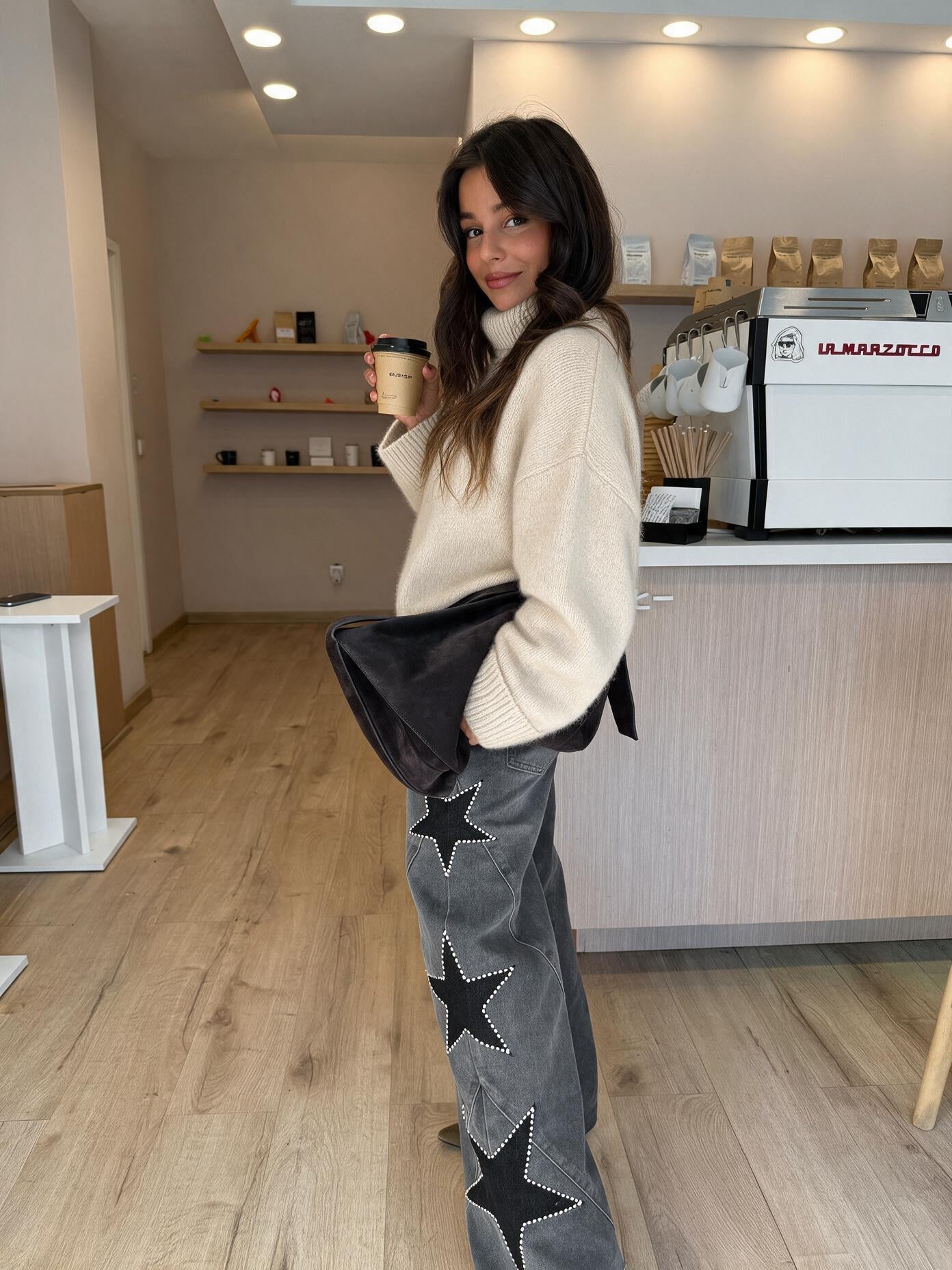 velmara-gen · maglione dolcevita-effetto-cashmere · Beige · posa · 4