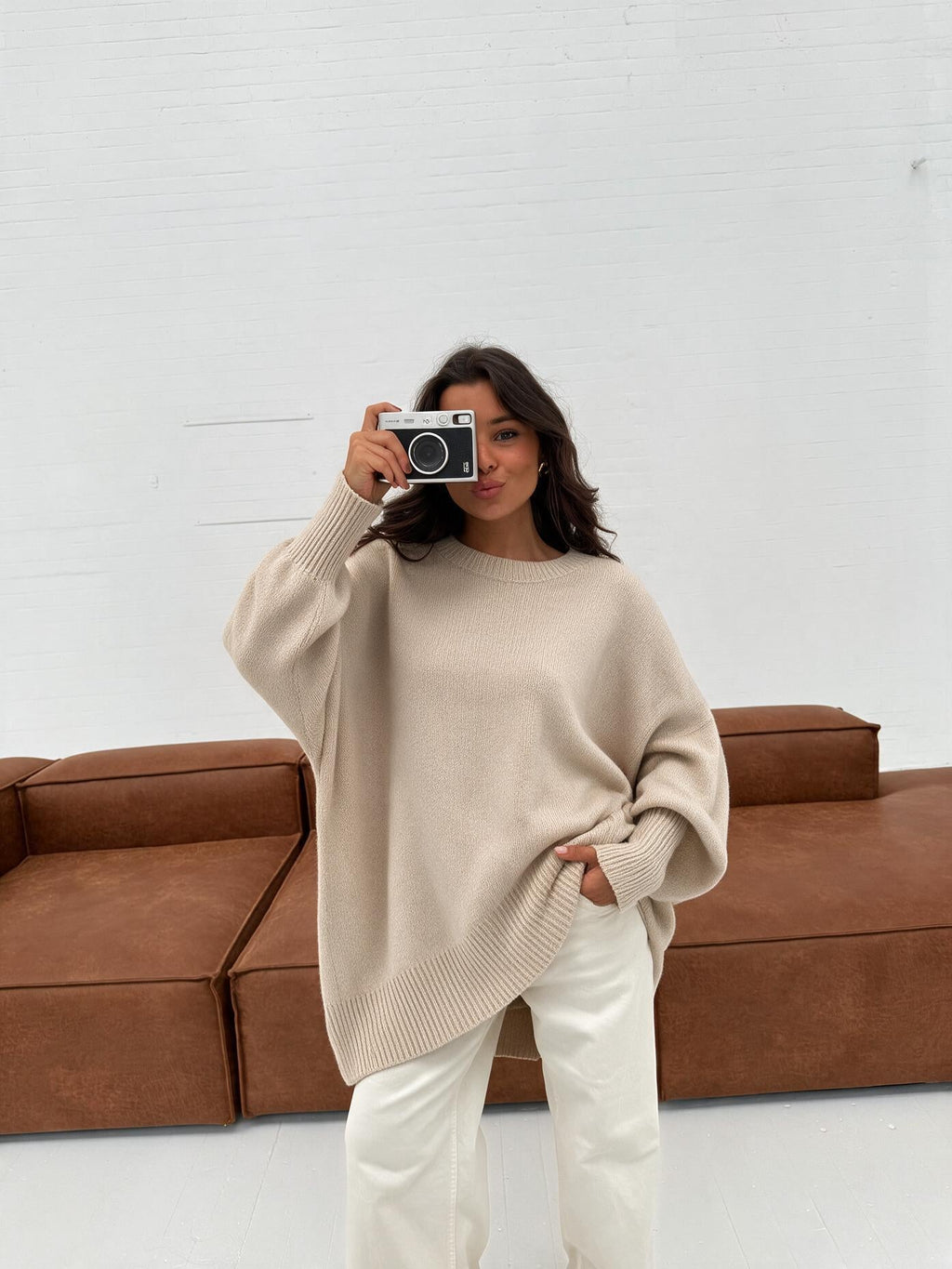 velmara-gen · maglione-in-misto-lana ben rifinito · Beige · frontale · 1