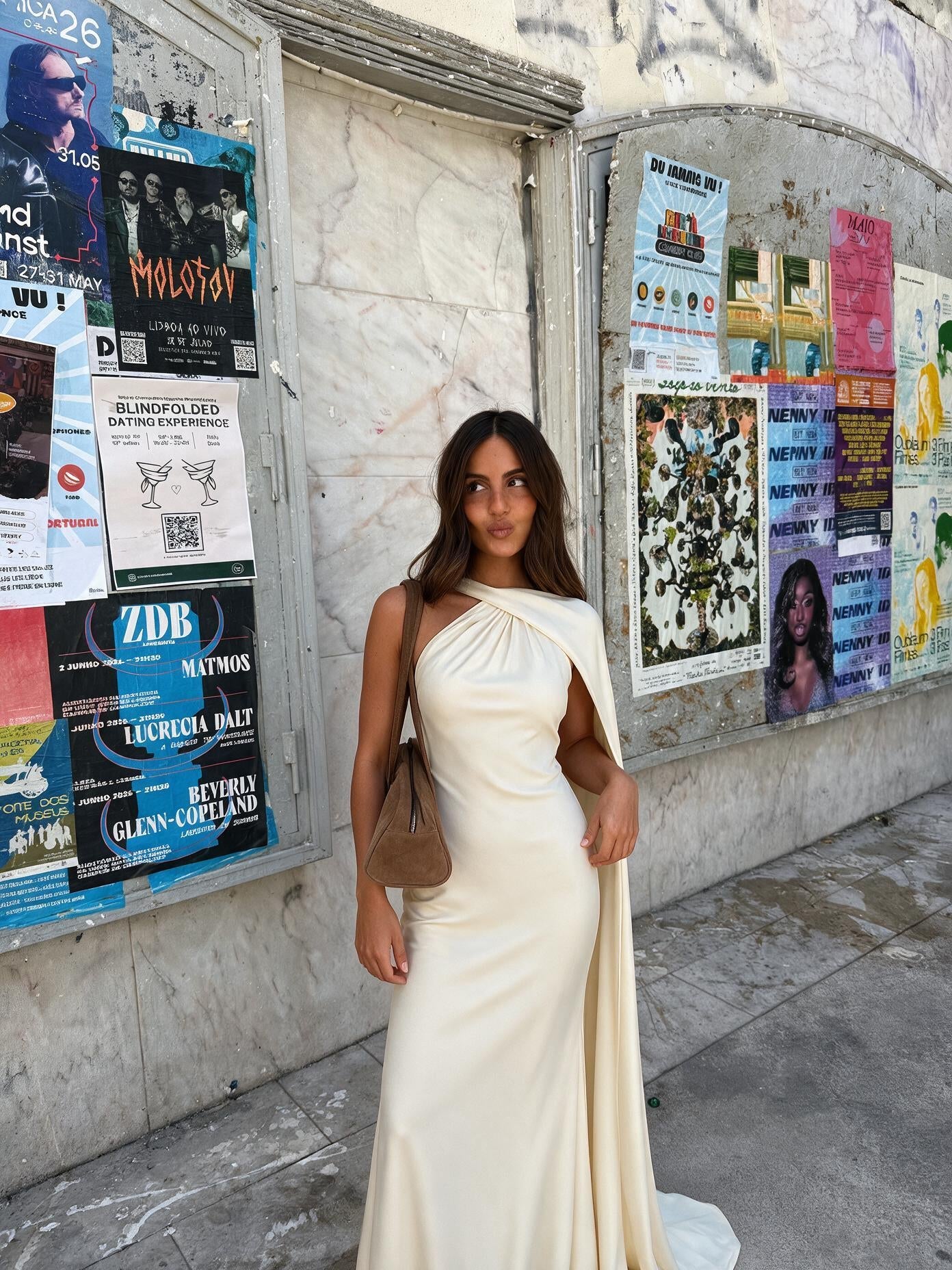 velmara-gen · abito lungo in raso taglio gala · Bianco · frontale · 1
