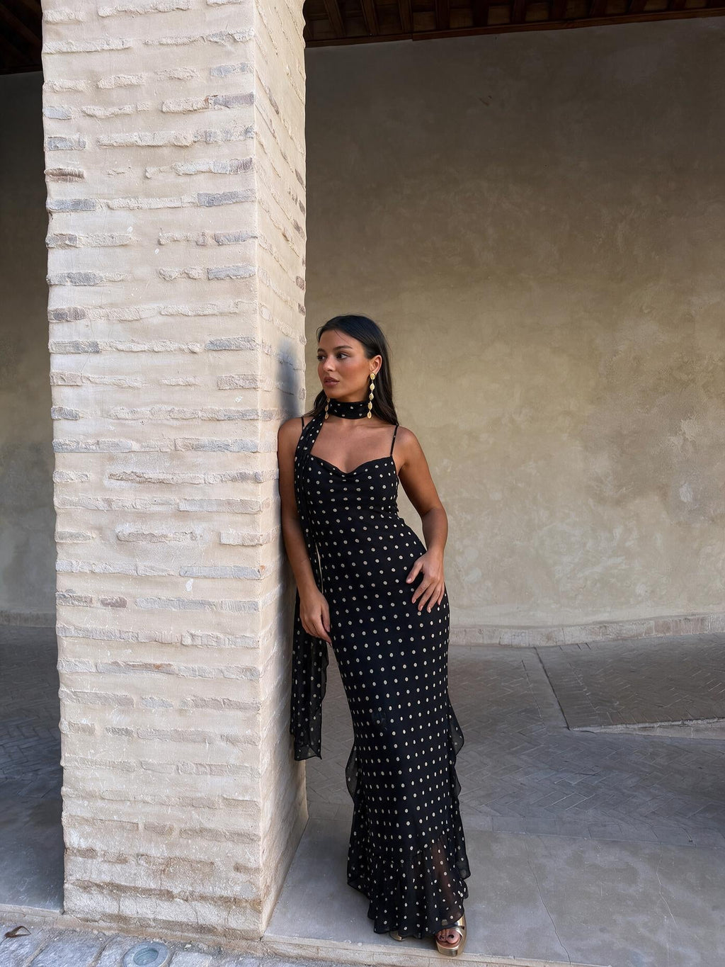velmara-gen · abito-midi-a-pois-spalle-sottili · unico · frontale · 4