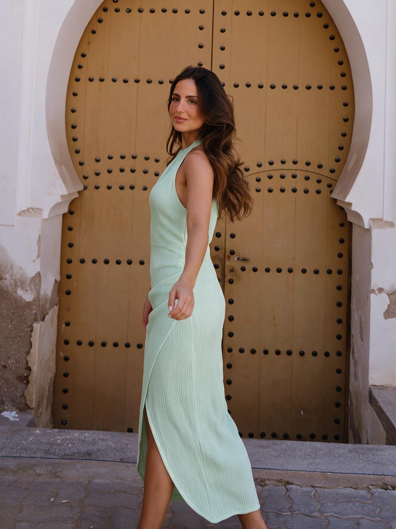 velmara-gen · abito midi con scollo all'americana · Verde · posa · 4 · 34