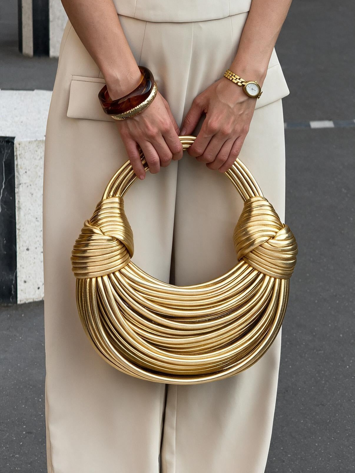 velmara-acc · borsa-linea-scultorea-metallica · Oro · 3 · 34