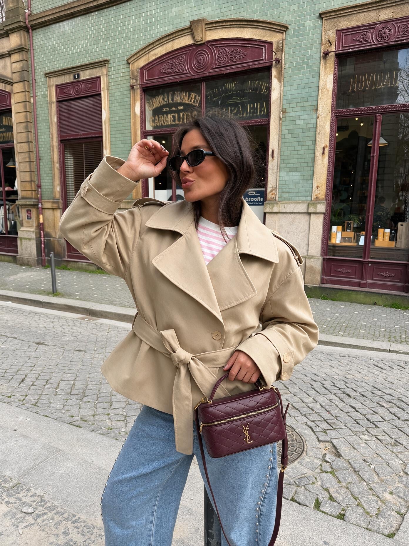 velmara-gen · trench doppiopetto con revers ampio · Beige · frontale · 1